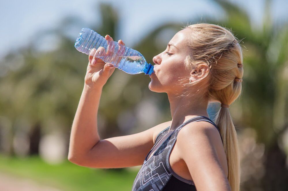 Drink enough water to fight obesity